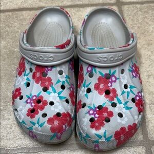 CROCS Women's Floral Mules - Gray and Red